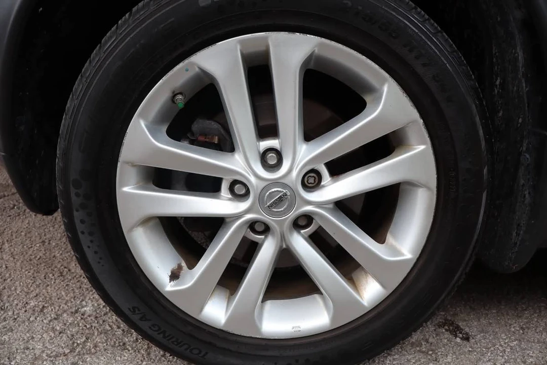 2014 Nissan Juke - Image 11 of 14