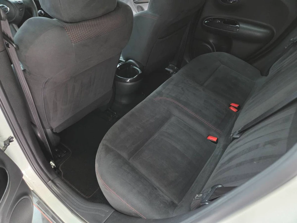 2014 Nissan Juke - Image 9 of 19