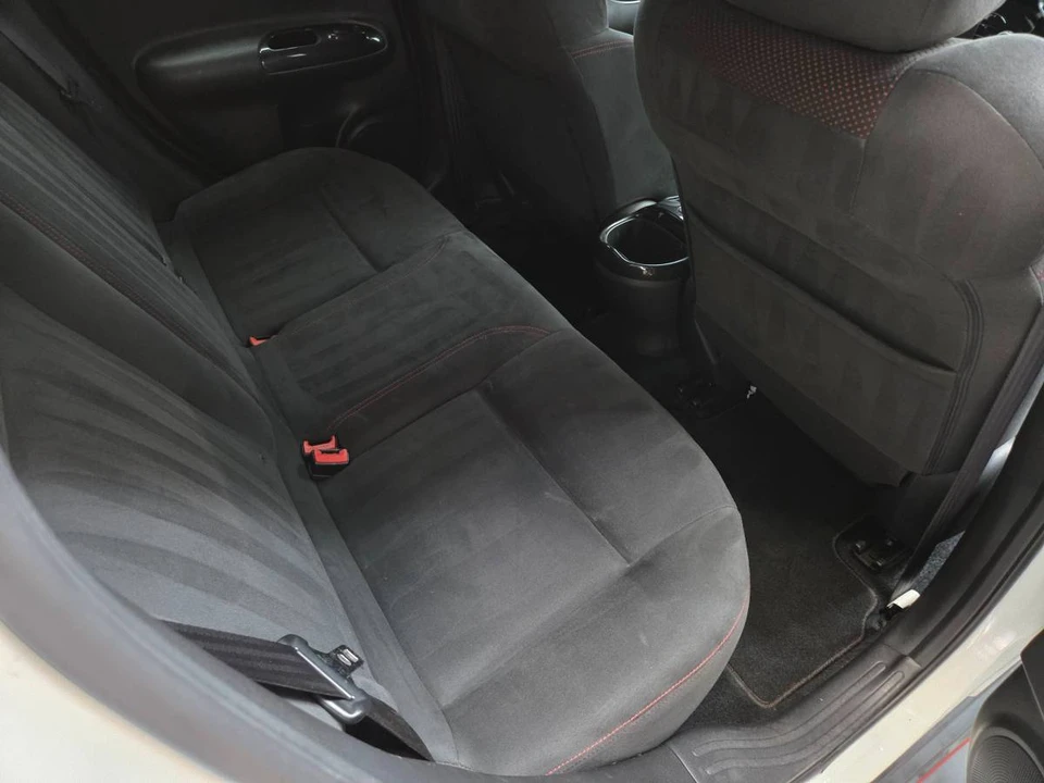 2014 Nissan Juke - Image 10 of 19