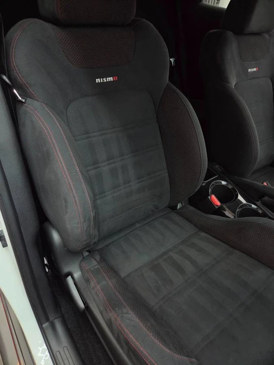 2014 Nissan Juke - Image 17 of 19