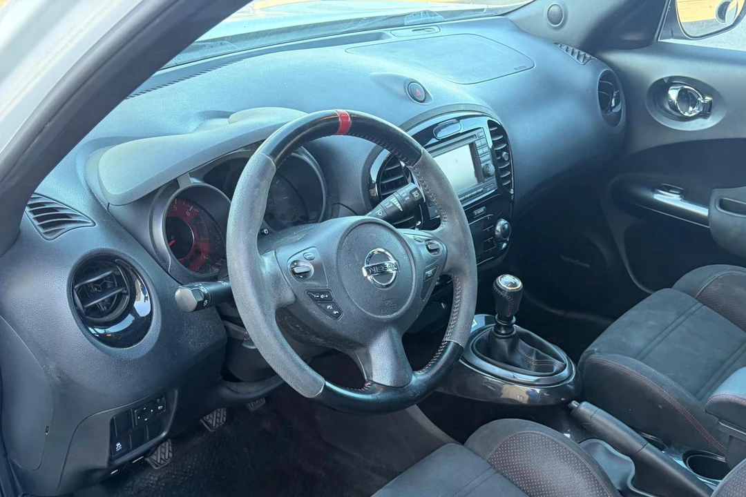 2014 Nissan Juke - Image 24 of 31