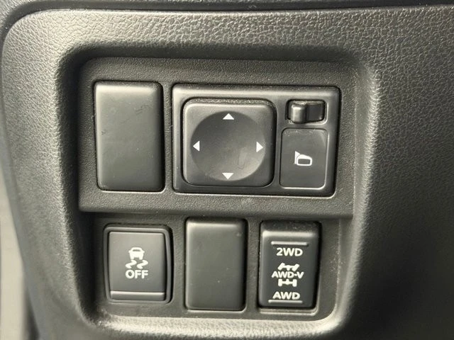 2014 Nissan Juke - Image 26 of 31