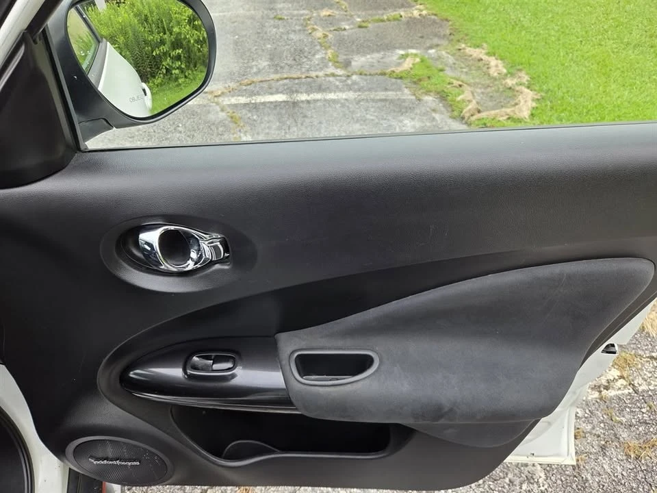2014 Nissan Juke - Image 17 of 20