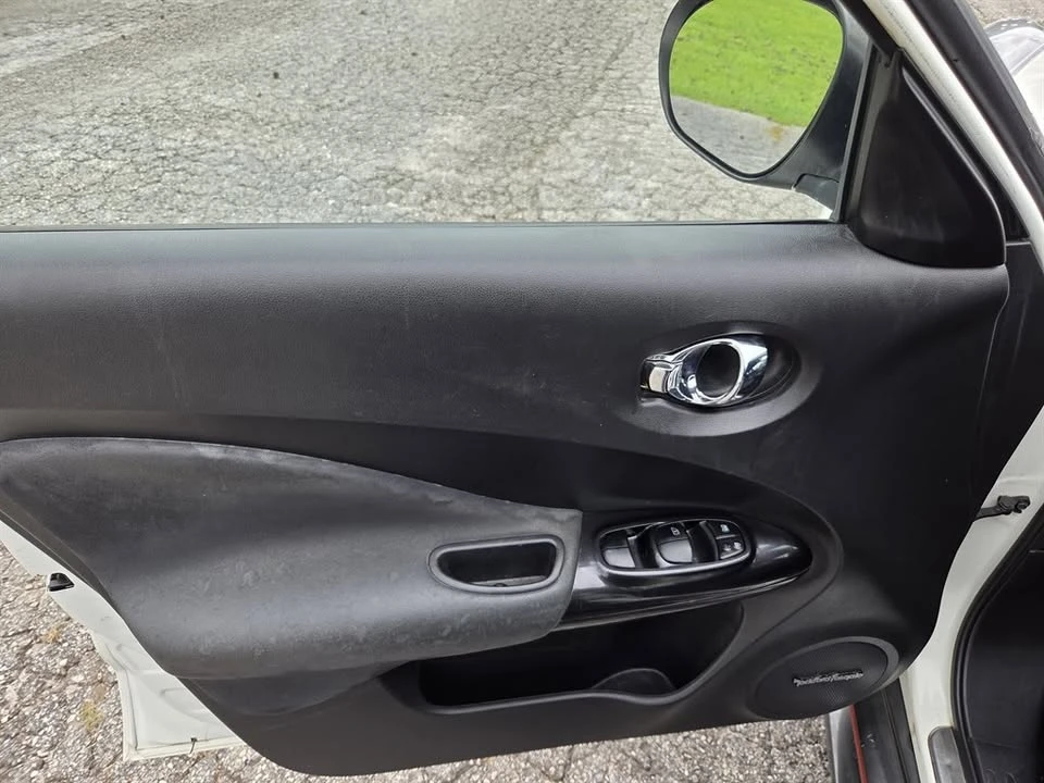 2014 Nissan Juke - Image 15 of 20