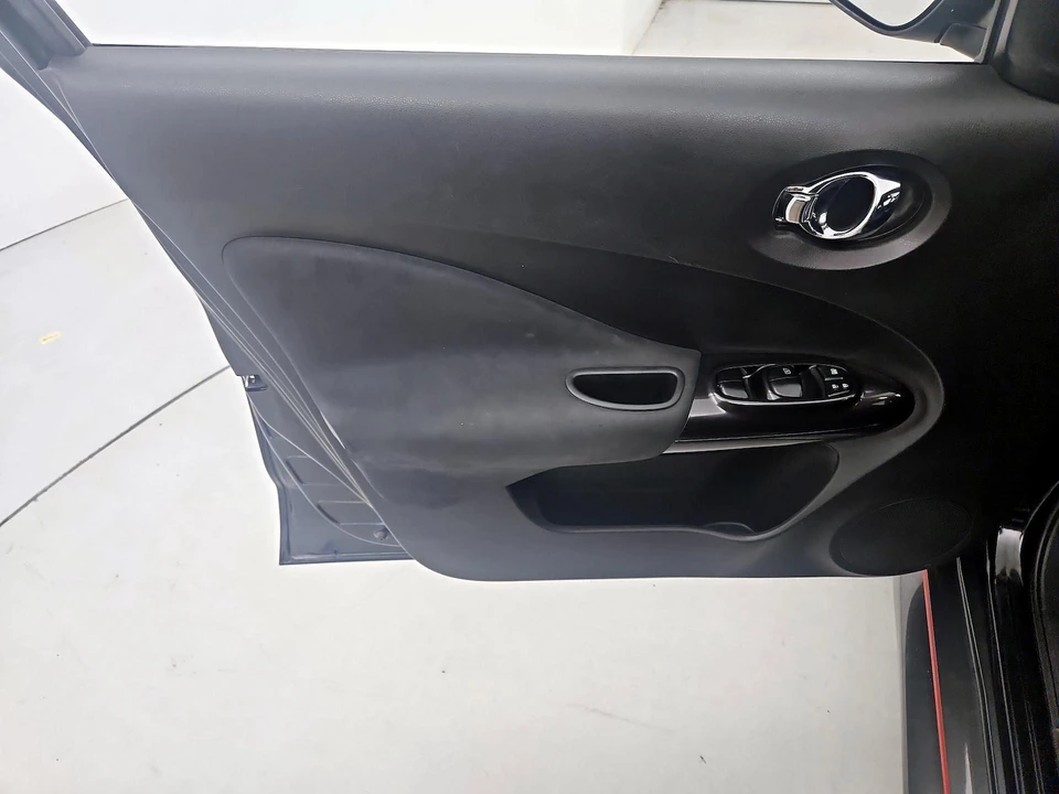 2014 Nissan Juke - Image 13 of 24