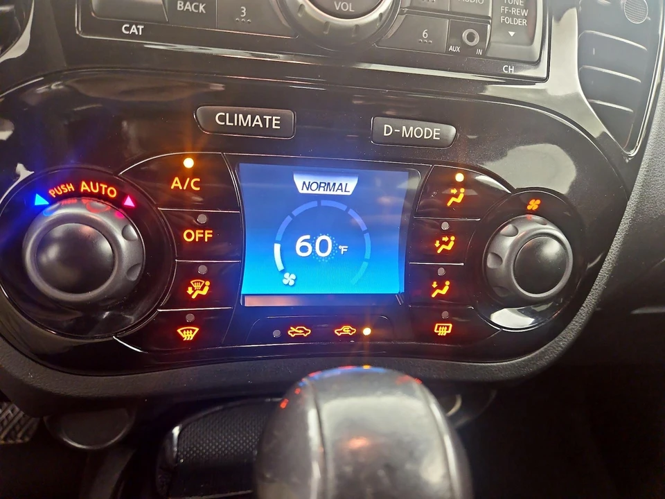 2014 Nissan Juke - Image 16 of 24