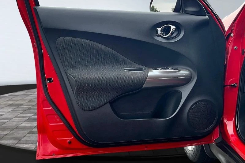 2014 Nissan Juke - Image 9 of 12