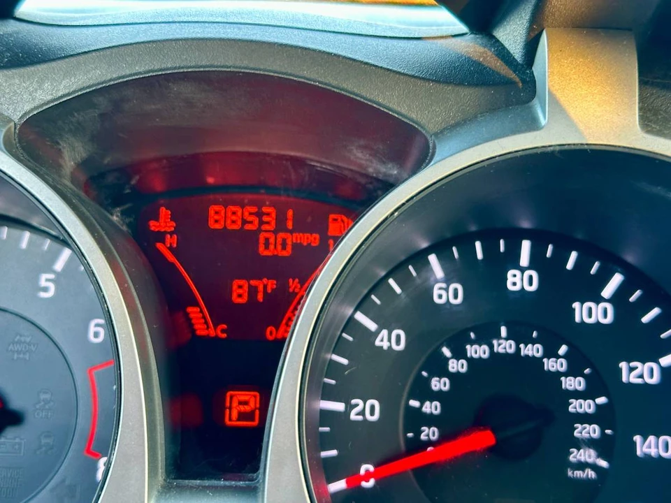 2014 Nissan Juke - Image 16 of 24