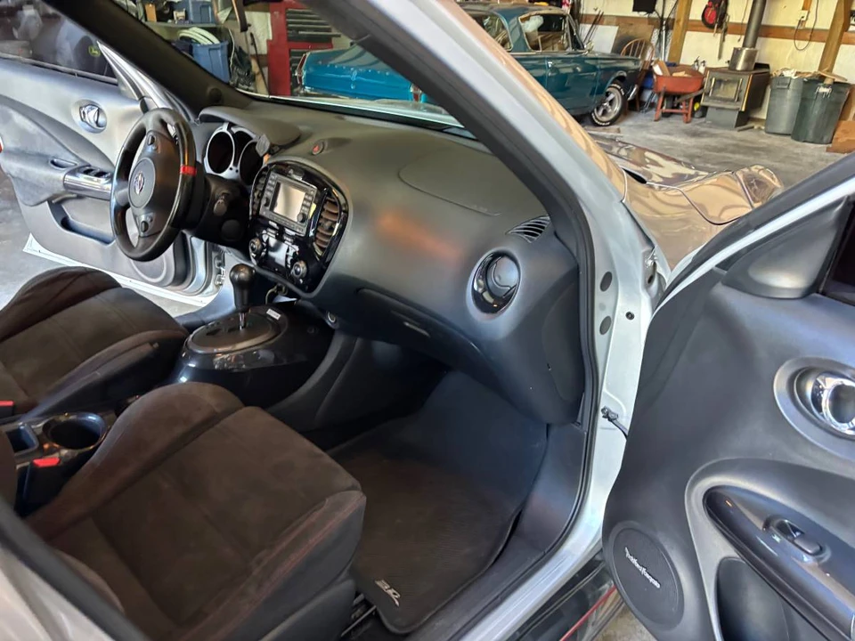 2014 Nissan Juke - Image 5 of 11