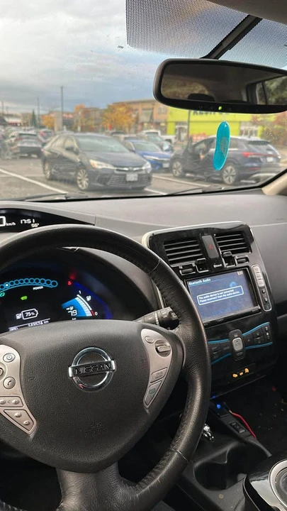 2014 Nissan Leaf - Image 8 of 9