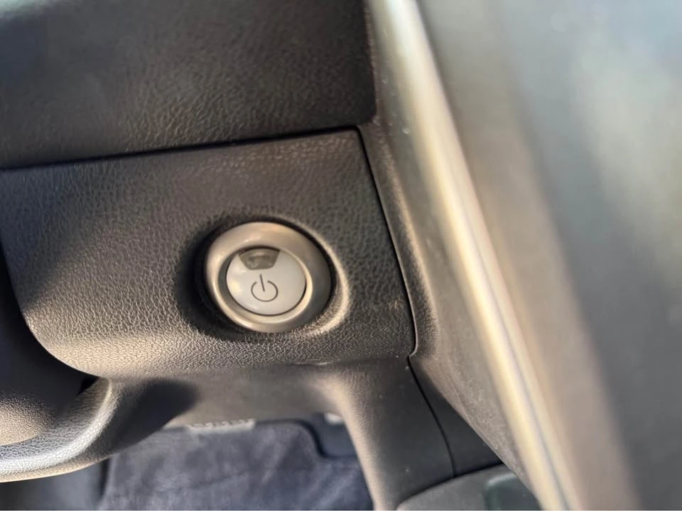 2014 Nissan Leaf - Image 17 of 19