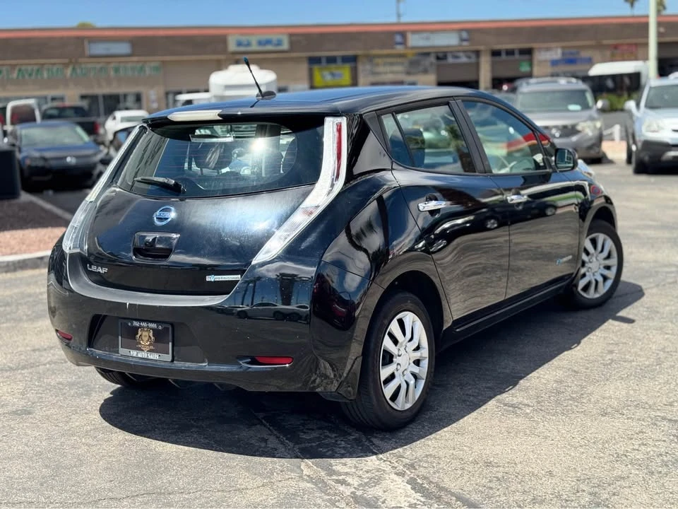2014 Nissan Leaf - Image 5 of 19