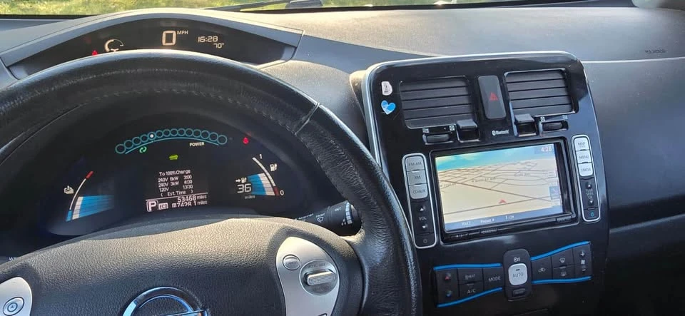 2014 Nissan Leaf - Image 7 of 10
