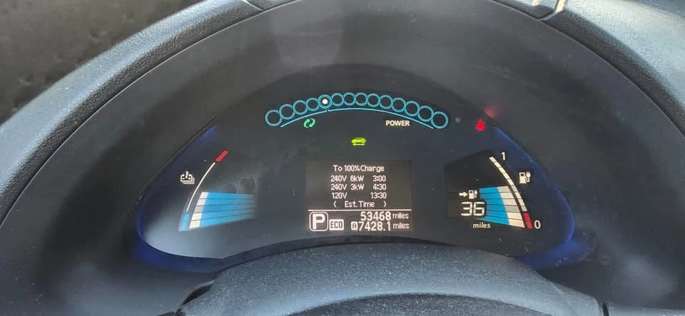 2014 Nissan Leaf - Image 9 of 10