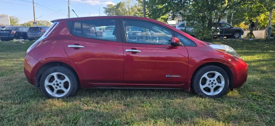 2014 Nissan Leaf - Image 3 of 10