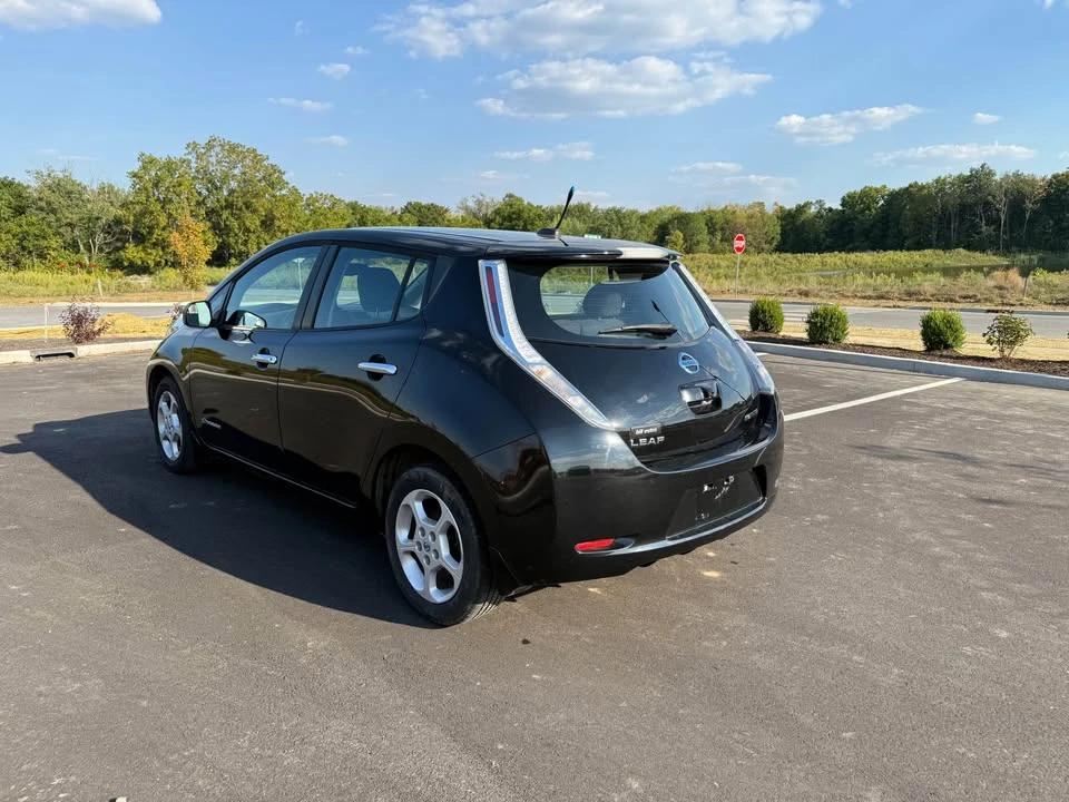 2014 Nissan Leaf - Image 7 of 12