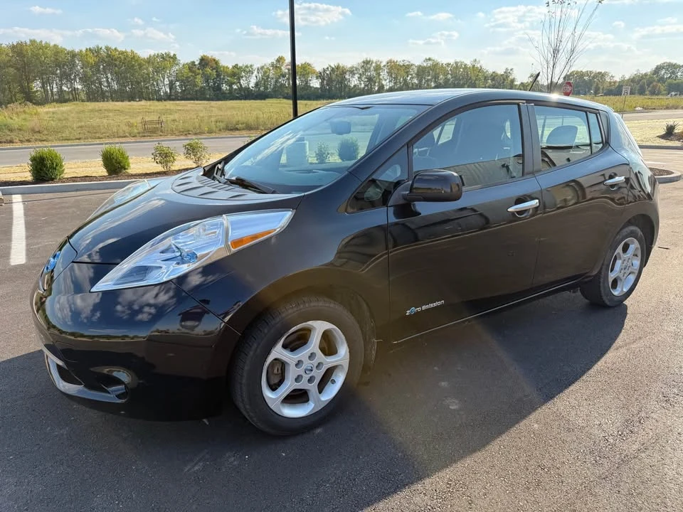 2014 Nissan Leaf - Image 9 of 12