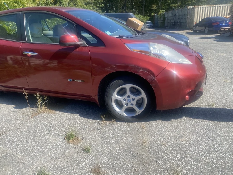 2014 Nissan Leaf - Image 6 of 13