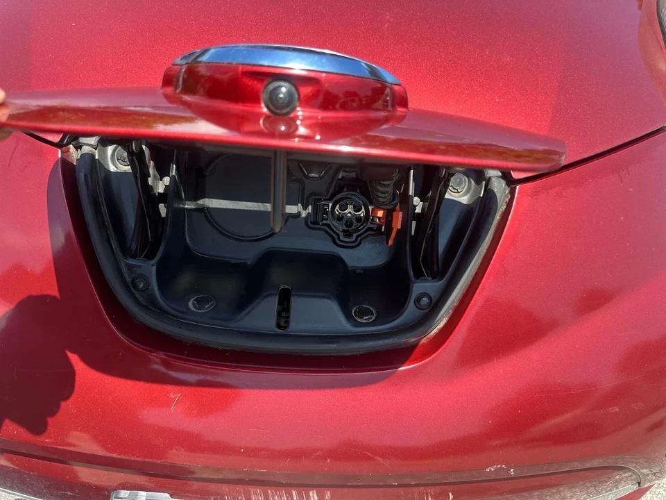 2014 Nissan Leaf - Image 12 of 13