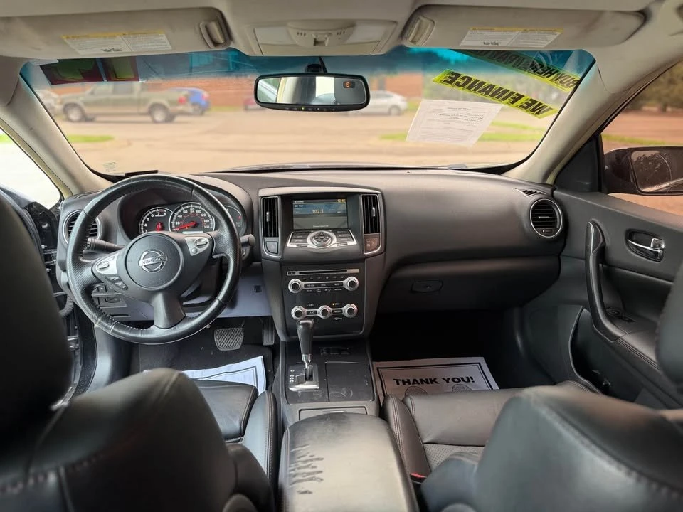 2014 Nissan Maxima 7th Gen - Image 9 of 13