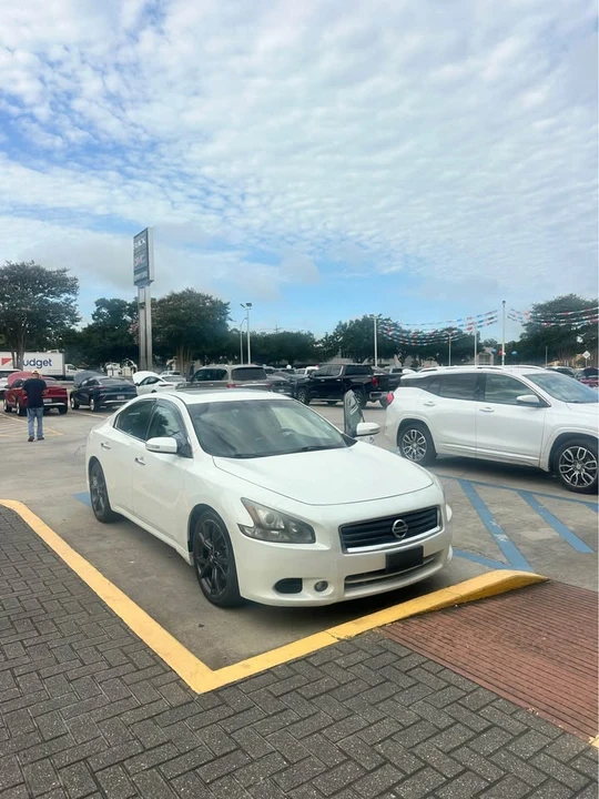 2014 Nissan Maxima 7th Gen - Image 3 of 7