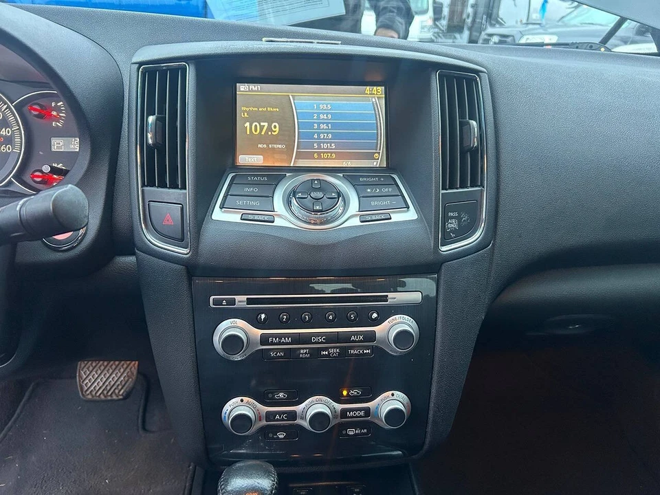 2014 Nissan Maxima 7th Gen - Image 14 of 19