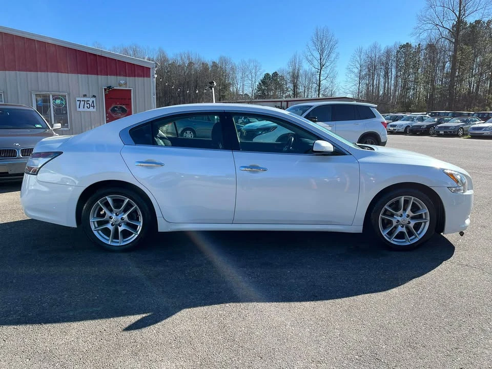 2014 Nissan Maxima 7th Gen - Image 7 of 20