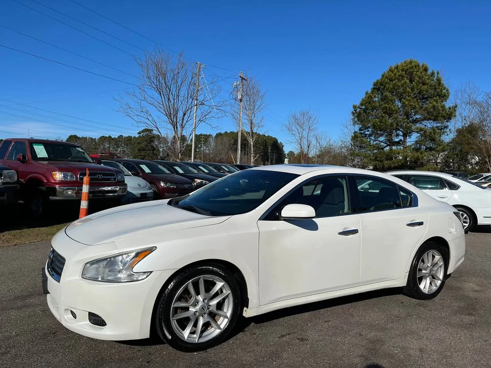 2014 Nissan Maxima 7th Gen - Image 10 of 20