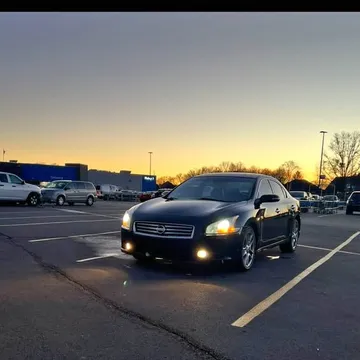2014 Nissan Maxima SV Sedan 4D