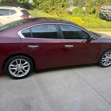 2014 Nissan Maxima SV Sedan 4D