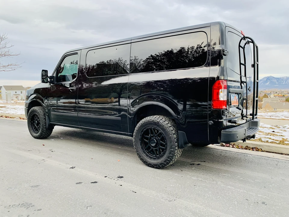 2014 Nissan NV3500 - Image 21 of 31