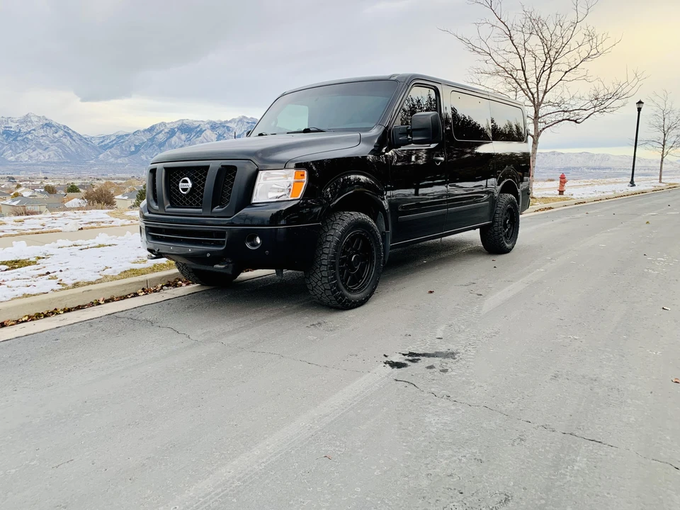 2014 Nissan NV3500 - Image 13 of 31