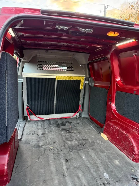 2014 Nissan NV - Image 14 of 14