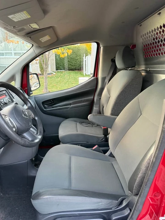 2014 Nissan NV - Image 12 of 14