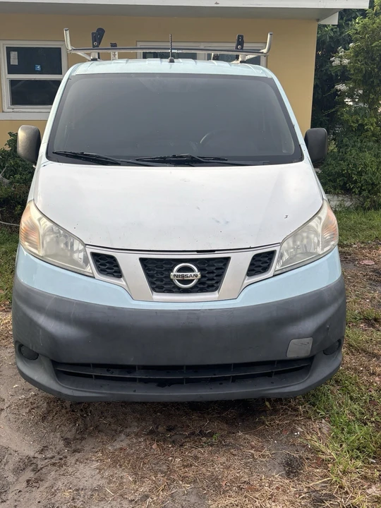 2014 Nissan NV - Image 3 of 7