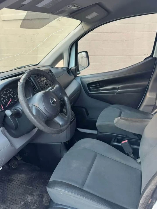 2014 Nissan NV - Image 6 of 13
