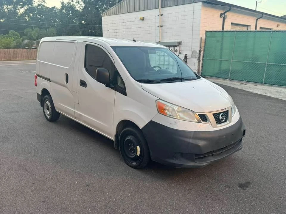 2014 Nissan NV - Image 2 of 13