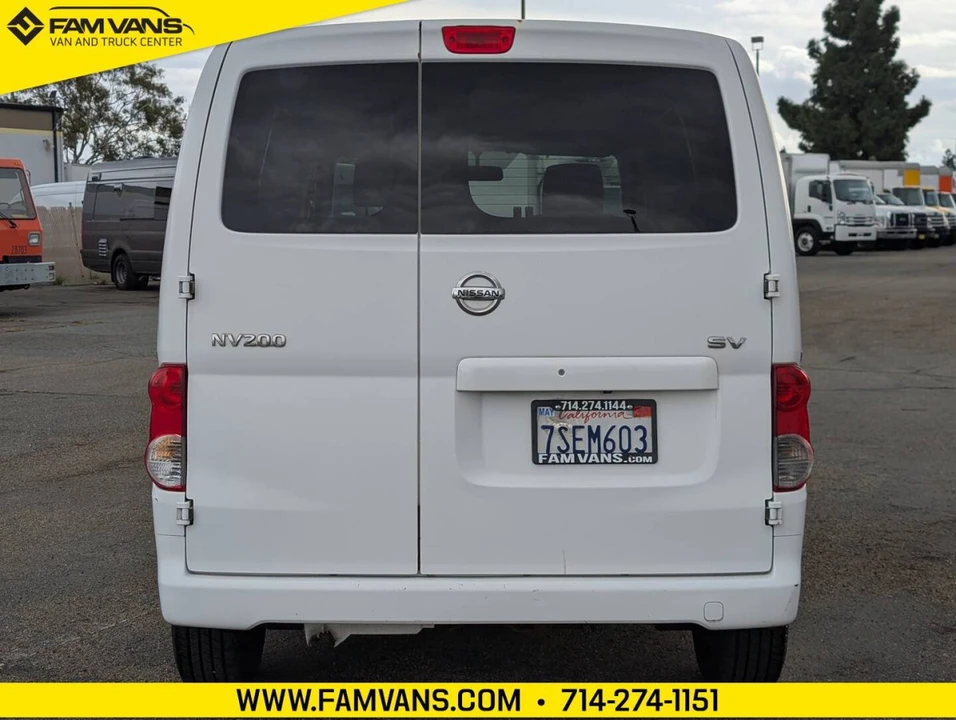 2014 Nissan NV - Image 7 of 12