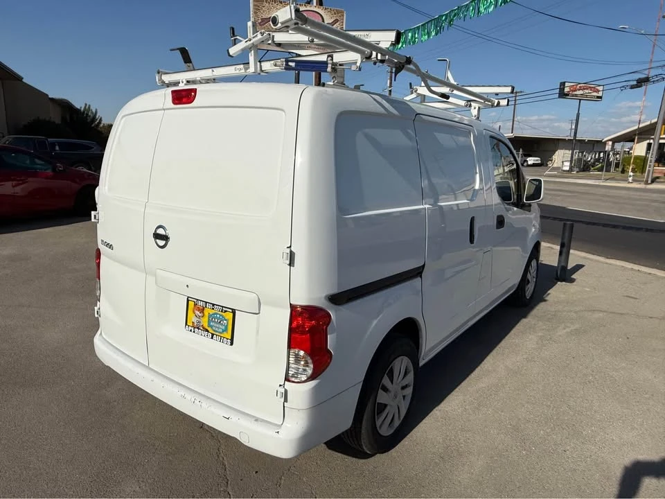 2014 Nissan NV - Image 3 of 6