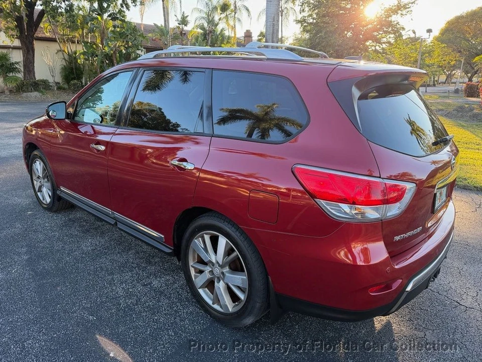 2014 Nissan Pathfinder 4th Gen - Image 3 of 12
