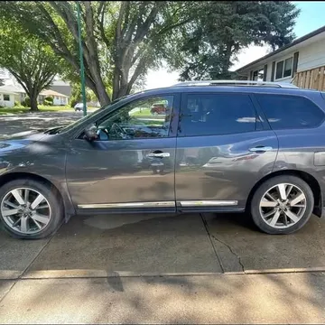 2014 Nissan Pathfinder Platinum