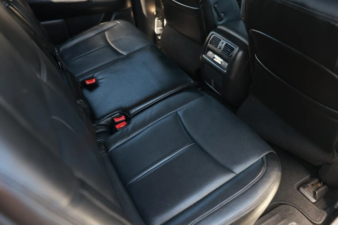 2014 Nissan Pathfinder 4th Gen - Image 10 of 21