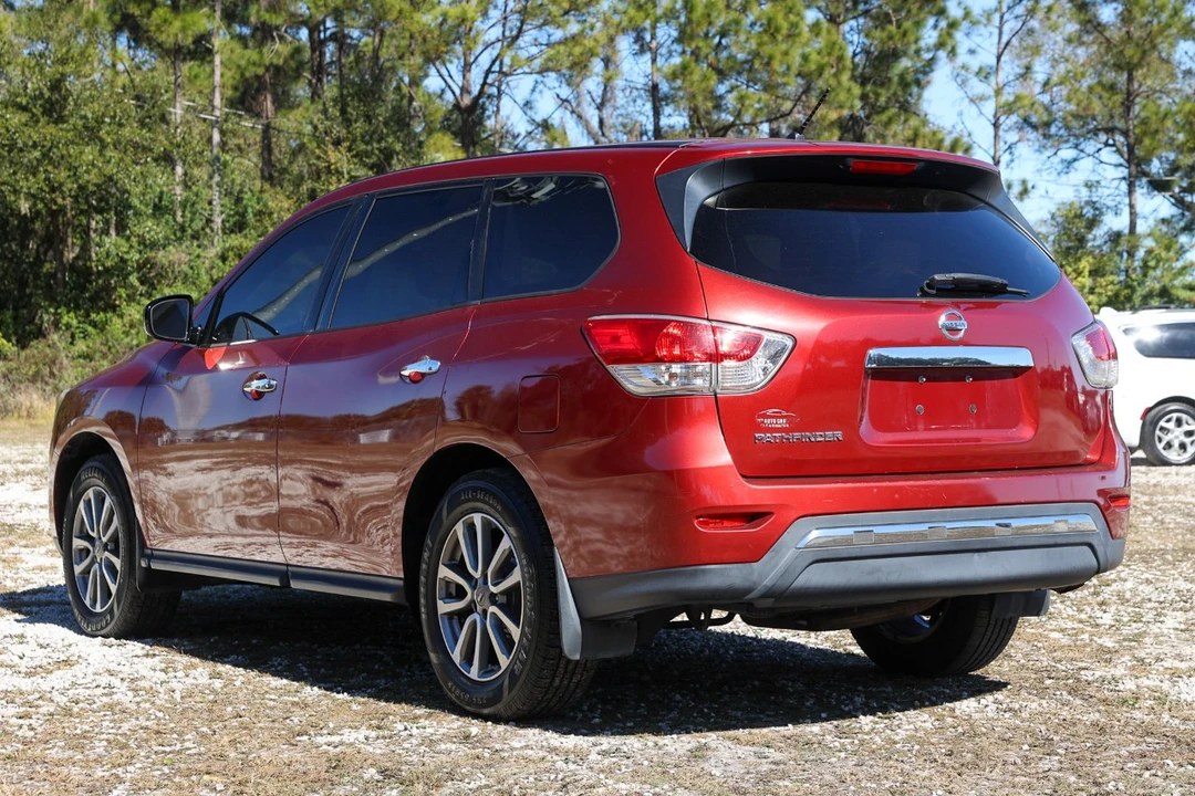 2014 Nissan Pathfinder 4th Gen - Image 5 of 12