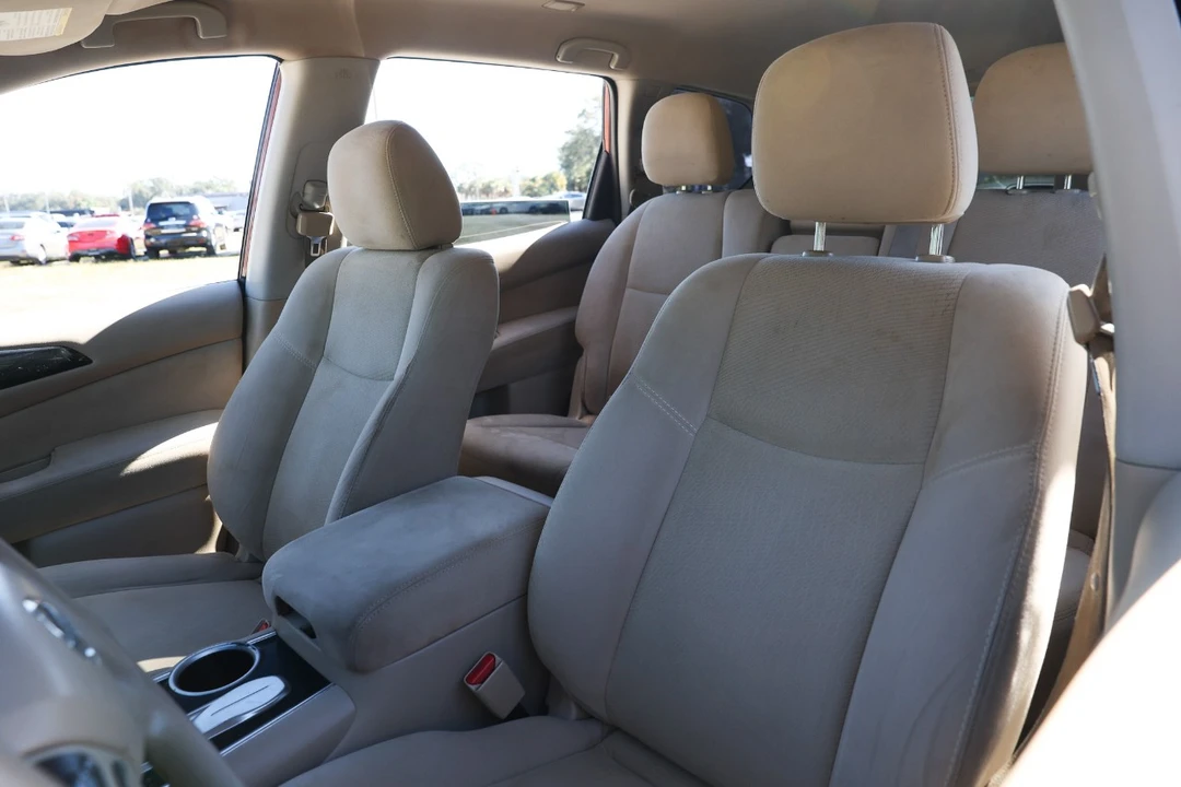 2014 Nissan Pathfinder 4th Gen - Image 6 of 12