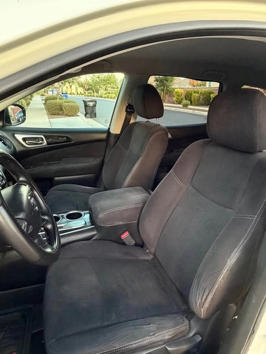 2014 Nissan Pathfinder 4th Gen - Image 7 of 10