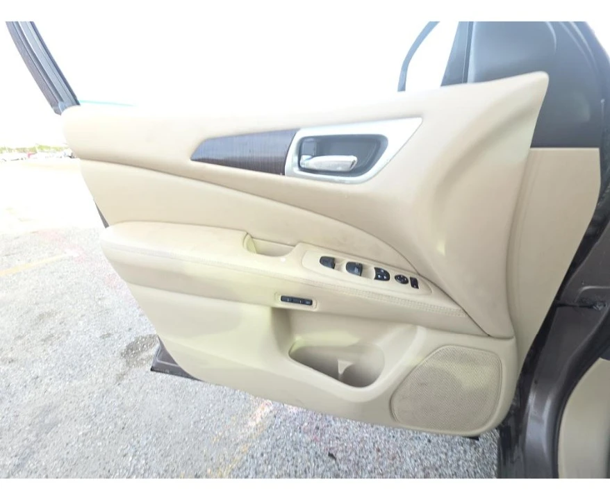 2014 Nissan Pathfinder 4th Gen - Image 8 of 14