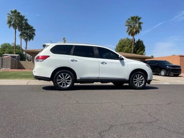 2014 Nissan Pathfinder 4th Gen - Image 3 of 7