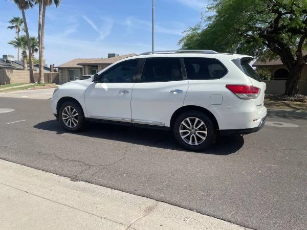 2014 Nissan Pathfinder 4th Gen - Image 4 of 7