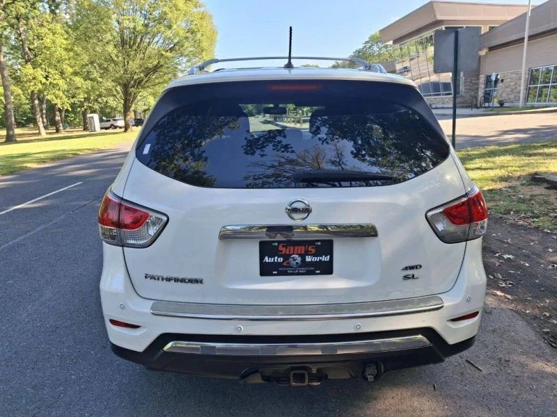 2014 Nissan Pathfinder 4th Gen - Image 9 of 12