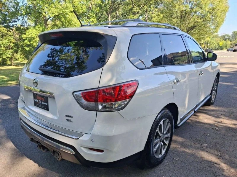 2014 Nissan Pathfinder 4th Gen - Image 11 of 12